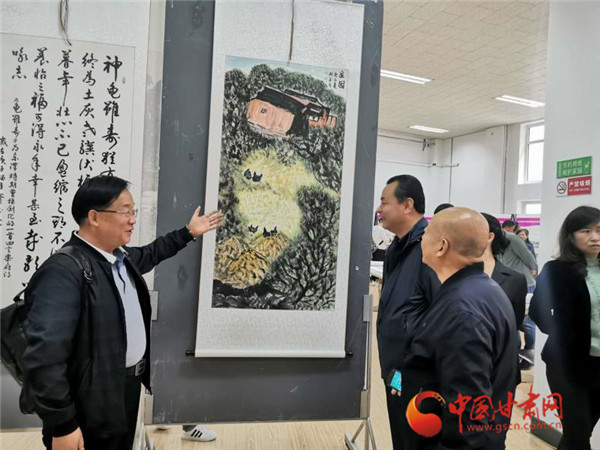 “迎中秋慶國慶”臺胞臺屬書畫攝影作品展在蘭開展