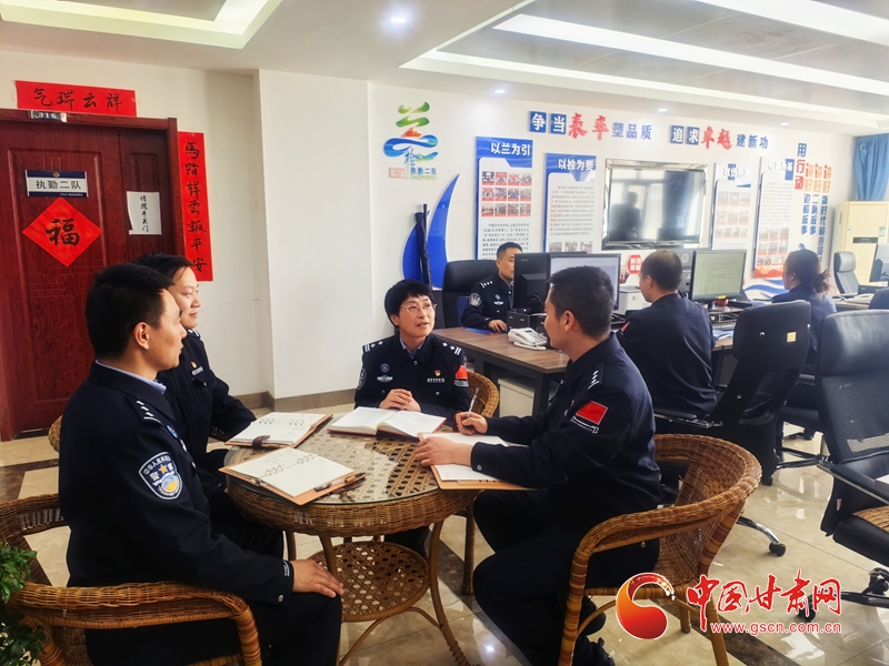 綻放在國(guó)門口岸的“她力量”