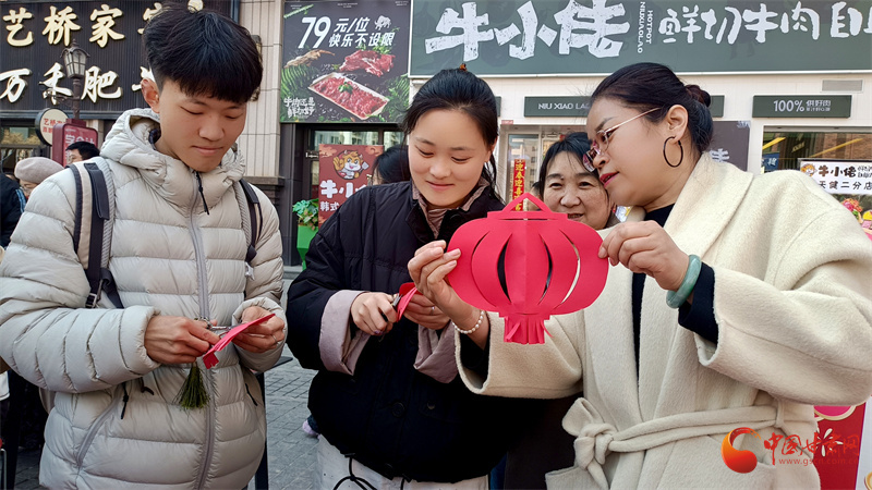 【網(wǎng)絡(luò)中國節(jié)·元宵】甘肅各地鬧元宵：傳統(tǒng)與現(xiàn)代交織的甜蜜盛宴